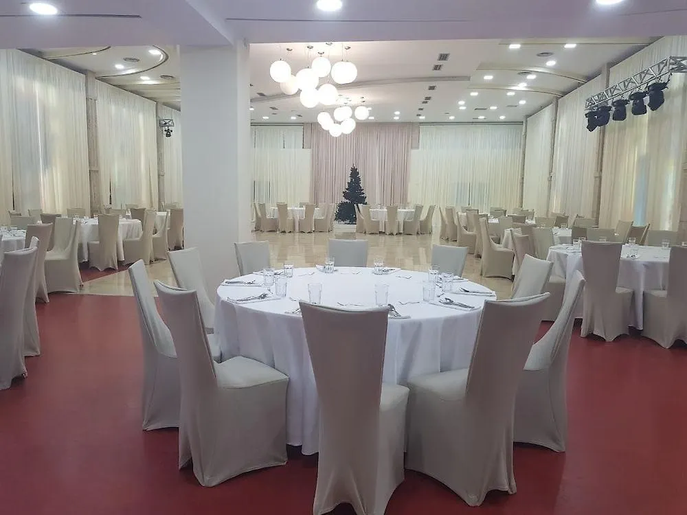 Hotel Ferrari Tirane