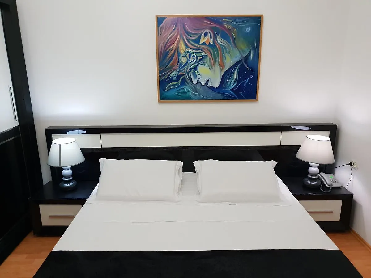 Hotel Ferrari Tirane